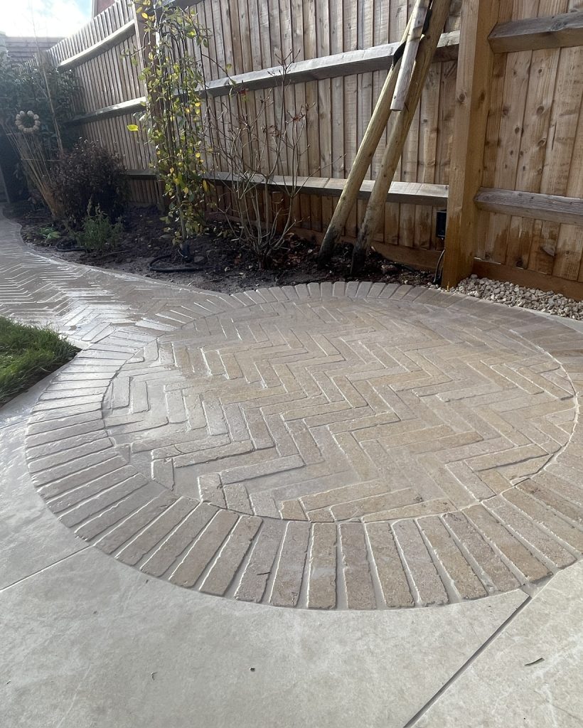 Roca Beige Porcelain Patio, Limestone Pathway & Ryegrass Lawn